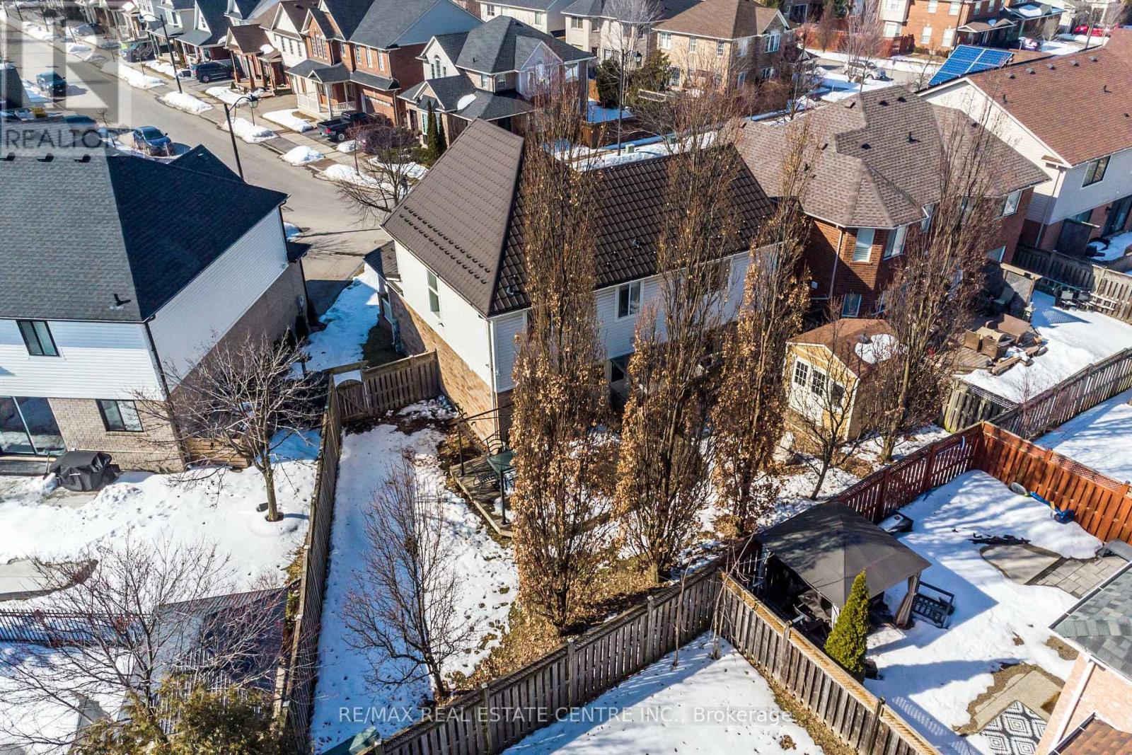 971 Lancaster Boulevard, Milton, Ontario  L9T 6A2 - Photo 39 - W12846798