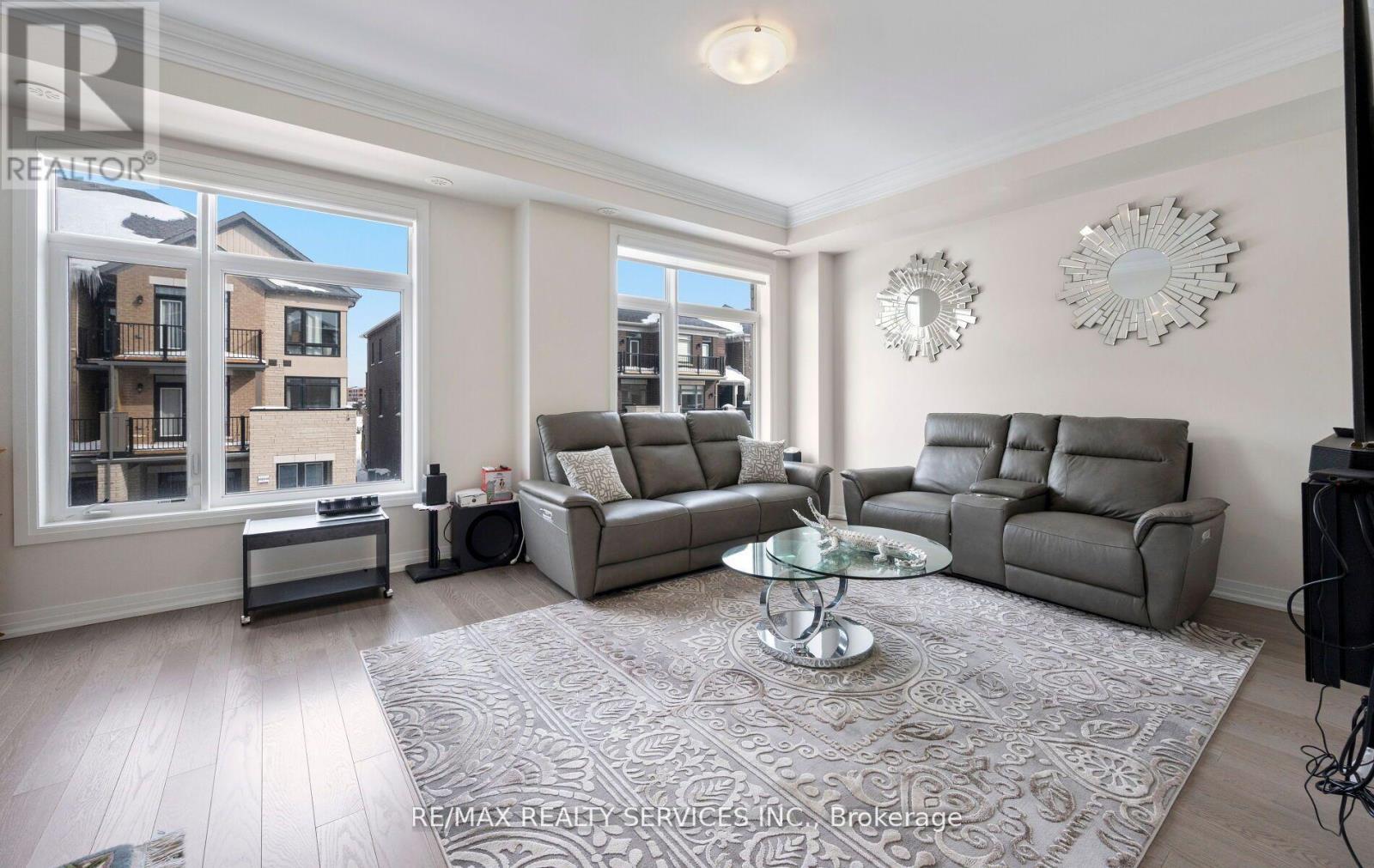 32 Bonnington Drive, Brampton, Ontario  L7A 5M1 - Photo 23 - W12846800