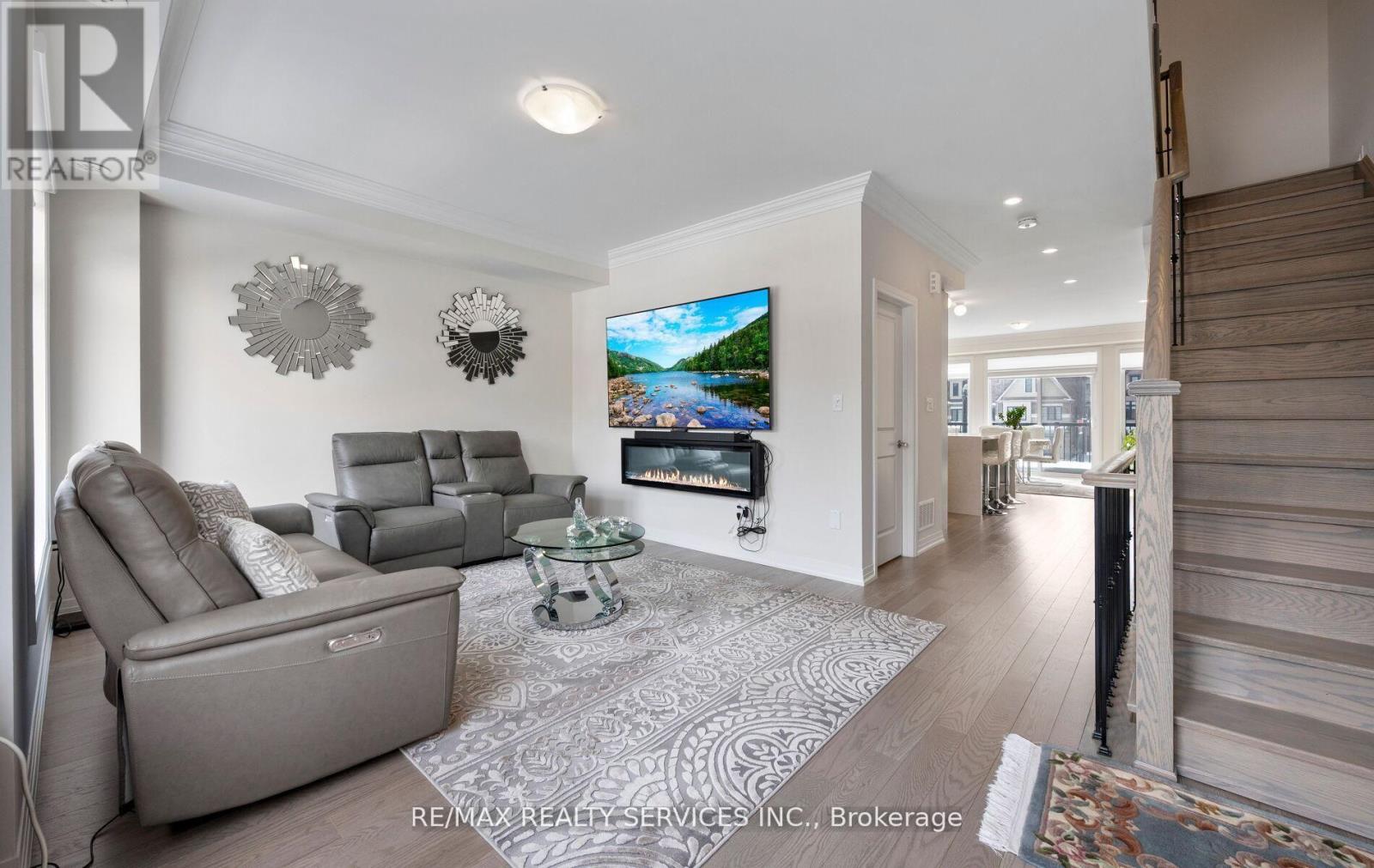 32 Bonnington Drive, Brampton, Ontario  L7A 5M1 - Photo 24 - W12846800