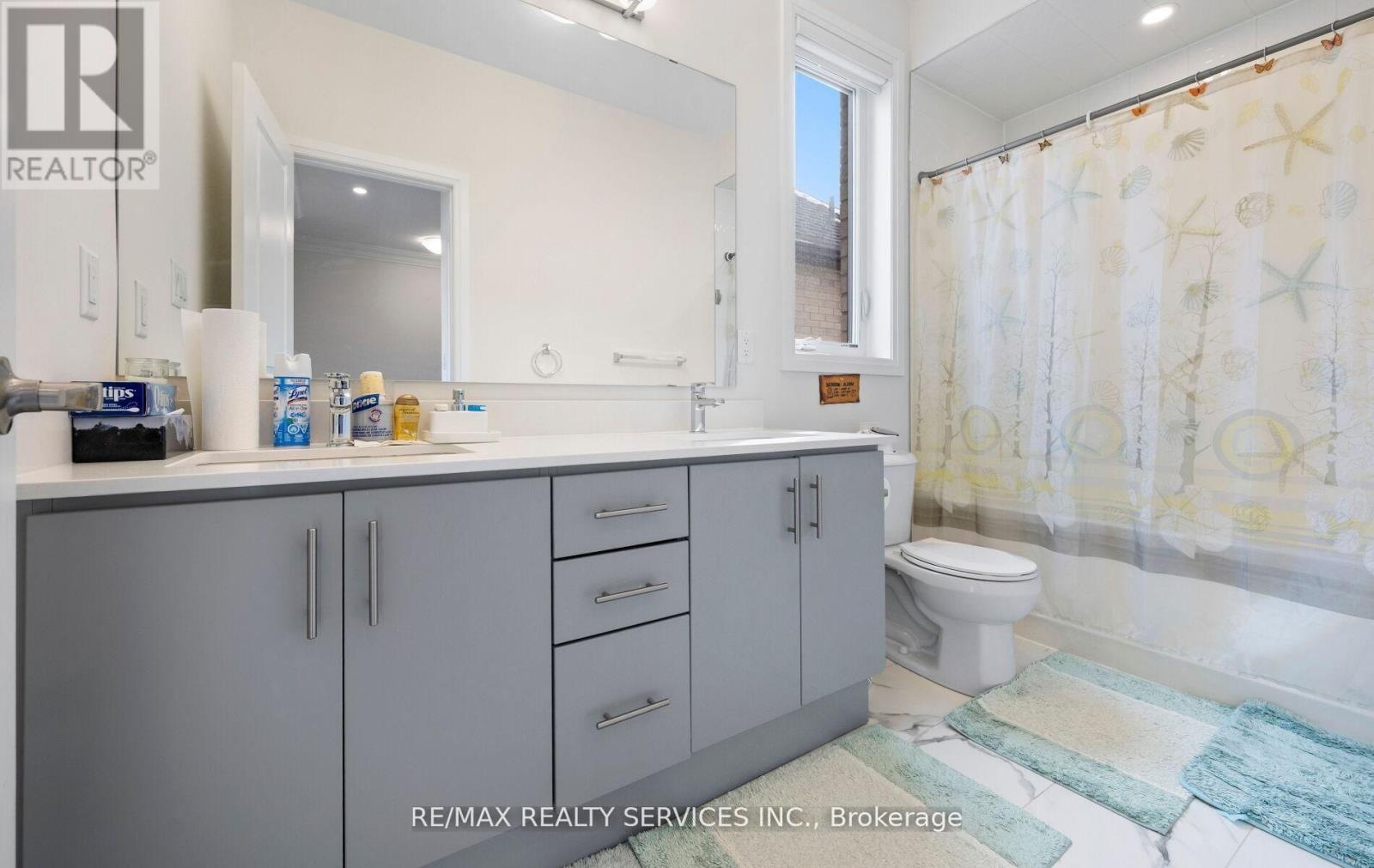 32 Bonnington Drive, Brampton, Ontario  L7A 5M1 - Photo 36 - W12846800