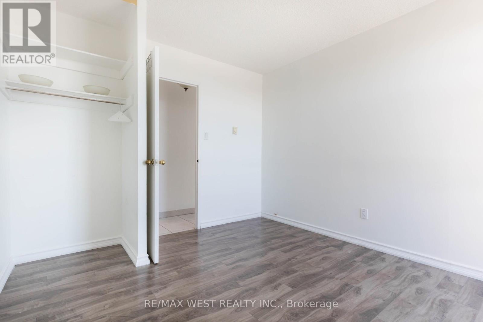 1503 - 3025 Queen Frederica Drive, Mississauga, Ontario  L4Y 3A1 - Photo 10 - W12846822