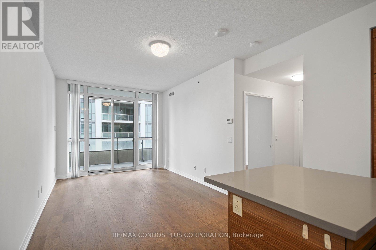 416 - 60 Annie Craig Drive, Toronto, Ontario  M8V 0C5 - Photo 6 - W12846828