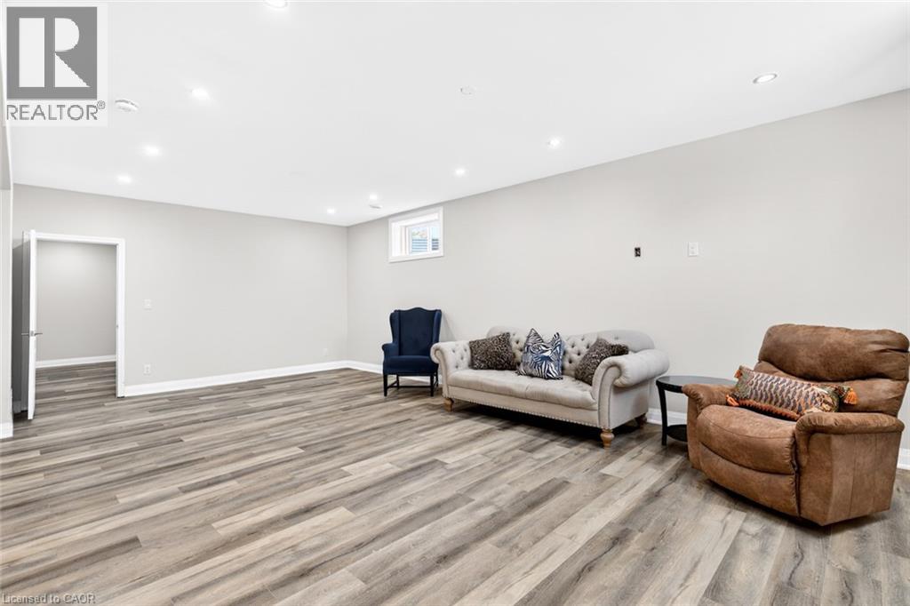 3757 St. Peter Avenue Unit# 4, Niagara Falls, Ontario  L2J 0G2 - Photo 34 - 40809781