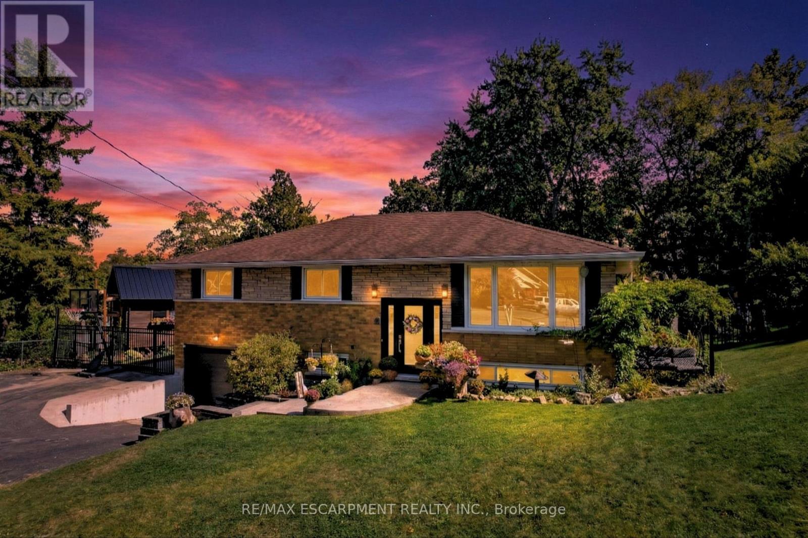 19 WALLACE PLACE, Haldimand, Ontario