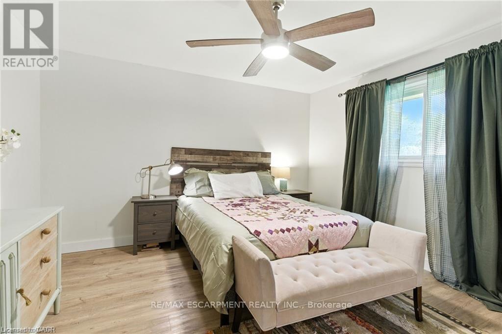 19 Wallace Place, Haldimand, Ontario  N3W 1G4 - Photo 13 - X12846852