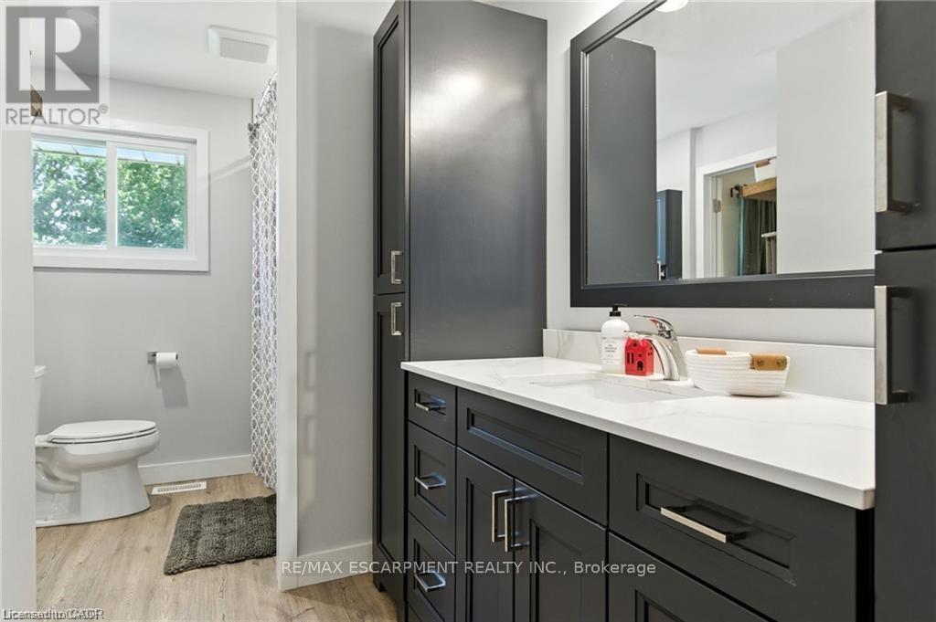 19 Wallace Place, Haldimand, Ontario  N3W 1G4 - Photo 19 - X12846852