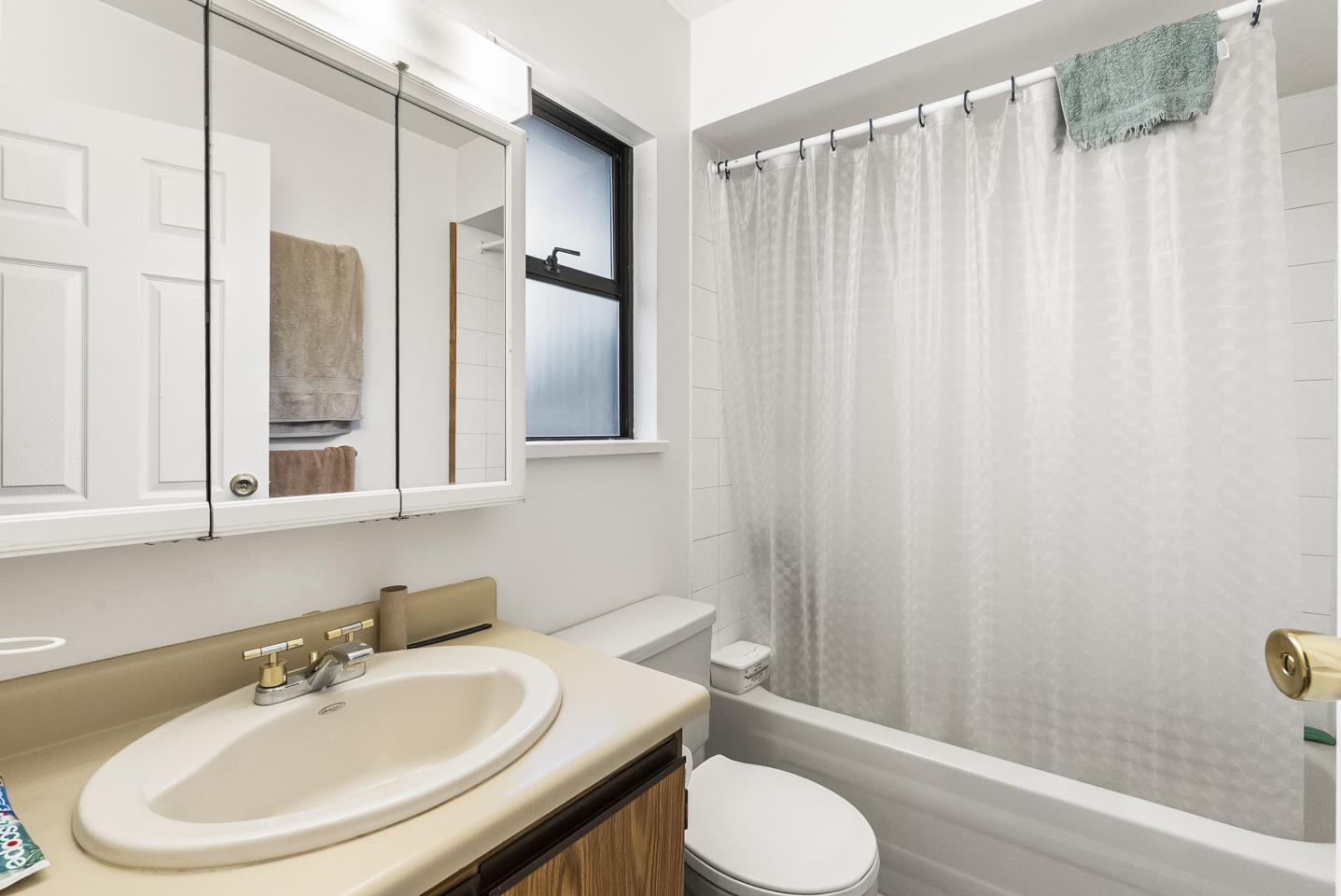 2207 10620 150 Street, Surrey, British Columbia  V3R 7K3 - Photo 17 - R3096272