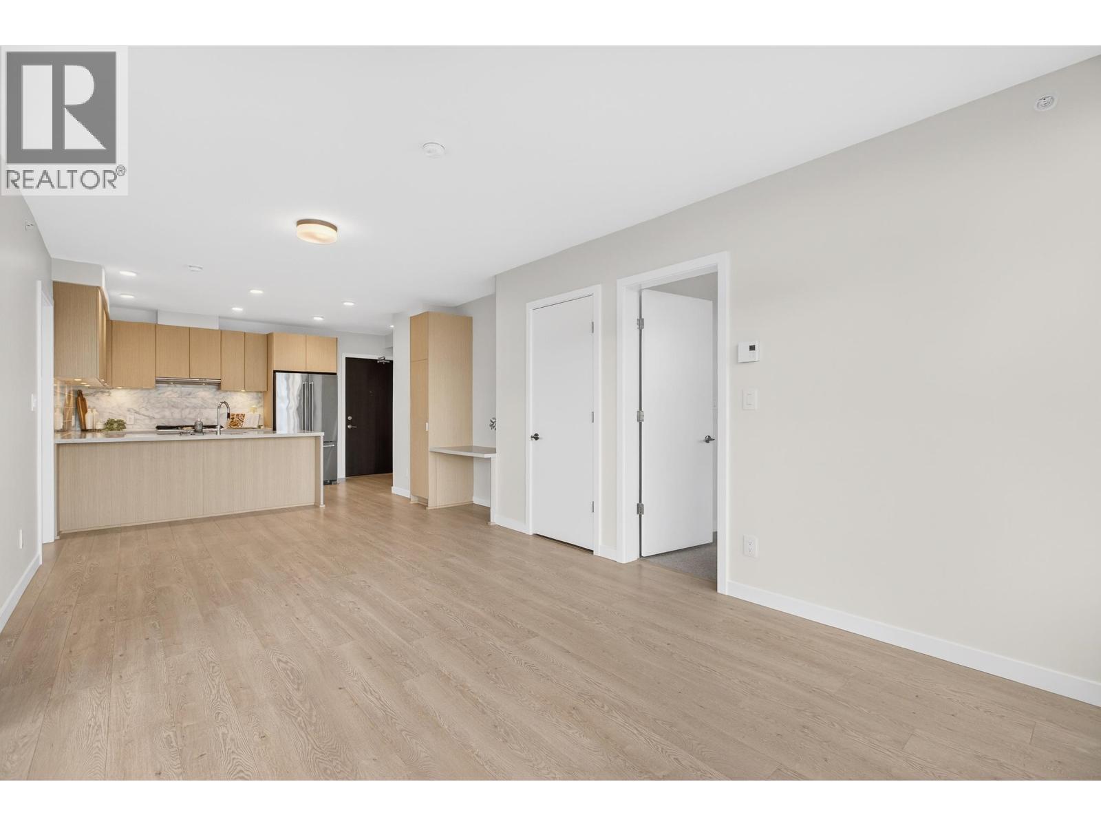 1706 530 Whiting Way, Coquitlam, British Columbia  V3J 0J4 - Photo 14 - R3096048