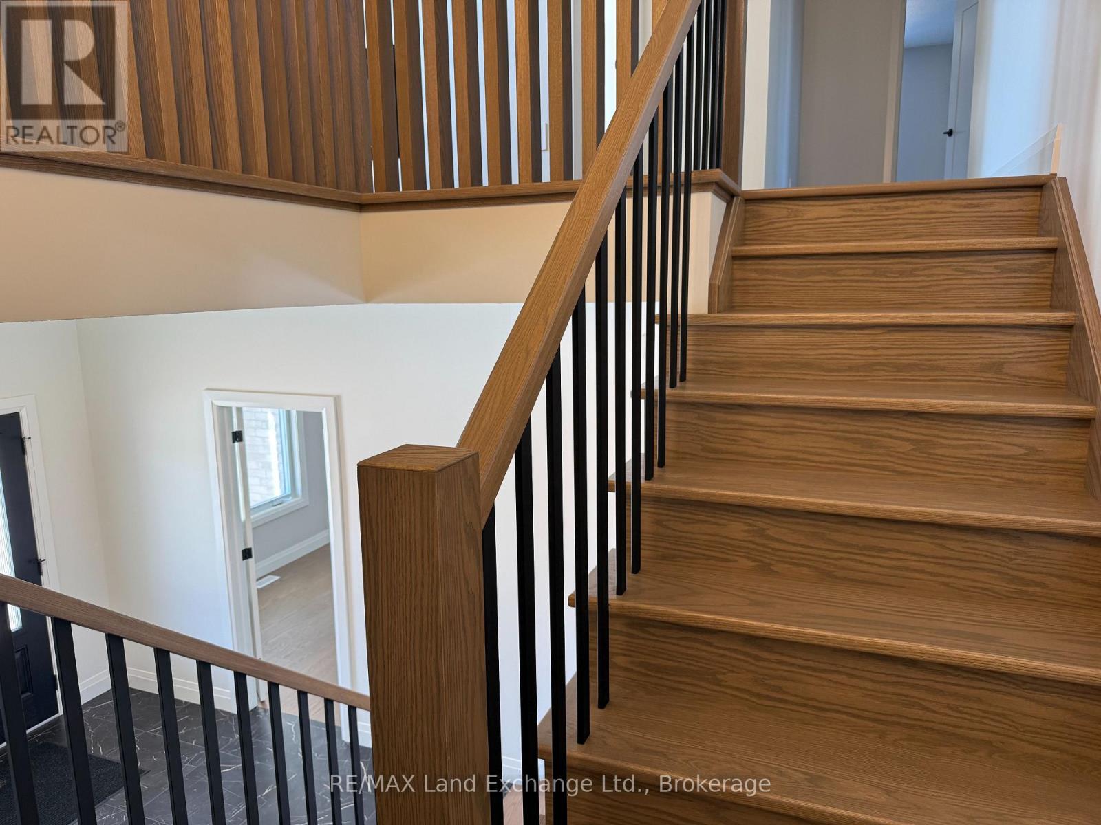 964 Bogdanovic Way, Huron-Kinloss, Ontario  N2Z 0H4 - Photo 15 - X12230628