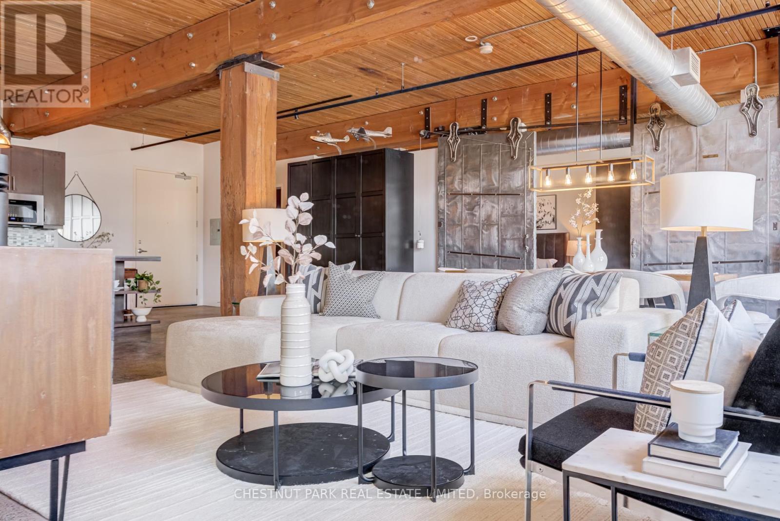 105 - 68 BROADVIEW AVENUE, Toronto, Ontario