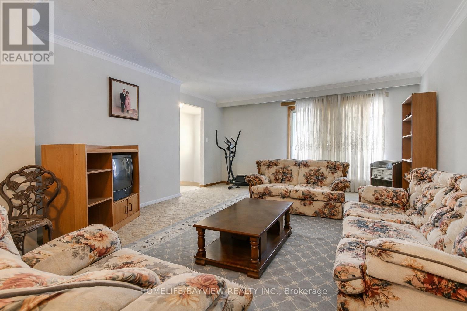 22a Kingsdown Drive S, Toronto, Ontario  M1K 3B8 - Photo 12 - E12846216