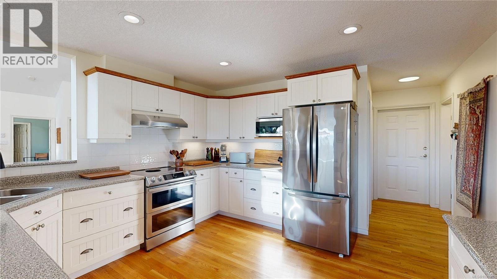 1115 Coats Dr, Gabriola Island, British Columbia  V0R 1X4 - Photo 10 - 1026981