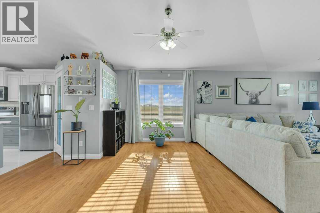 3905 39 Street Close, Ponoka, Alberta T4J 1A9 - Photo 9 - A2288555