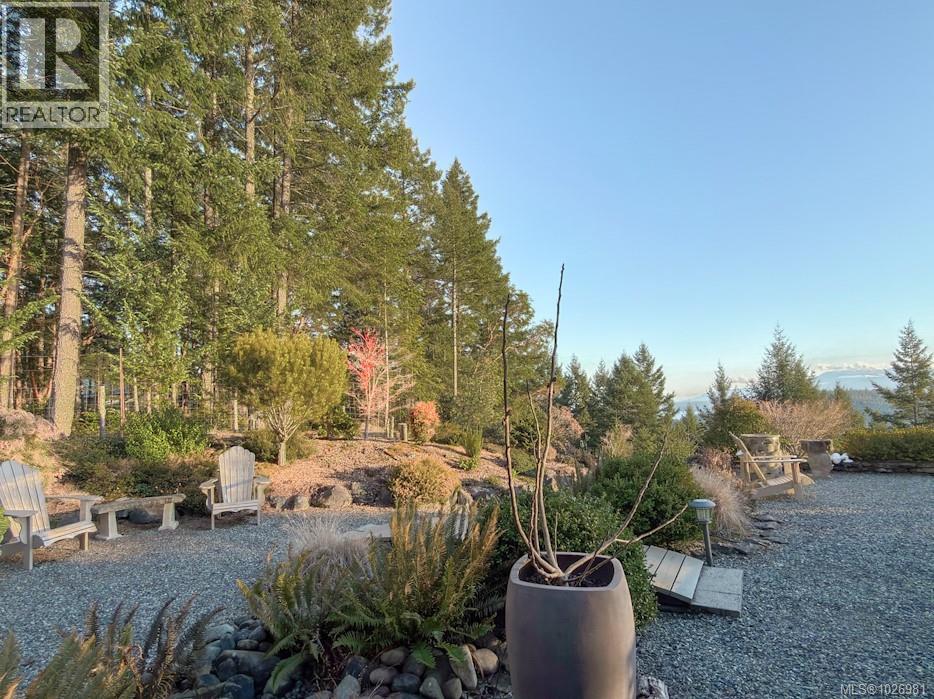 1115 Coats Dr, Gabriola Island, British Columbia  V0R 1X4 - Photo 45 - 1026981