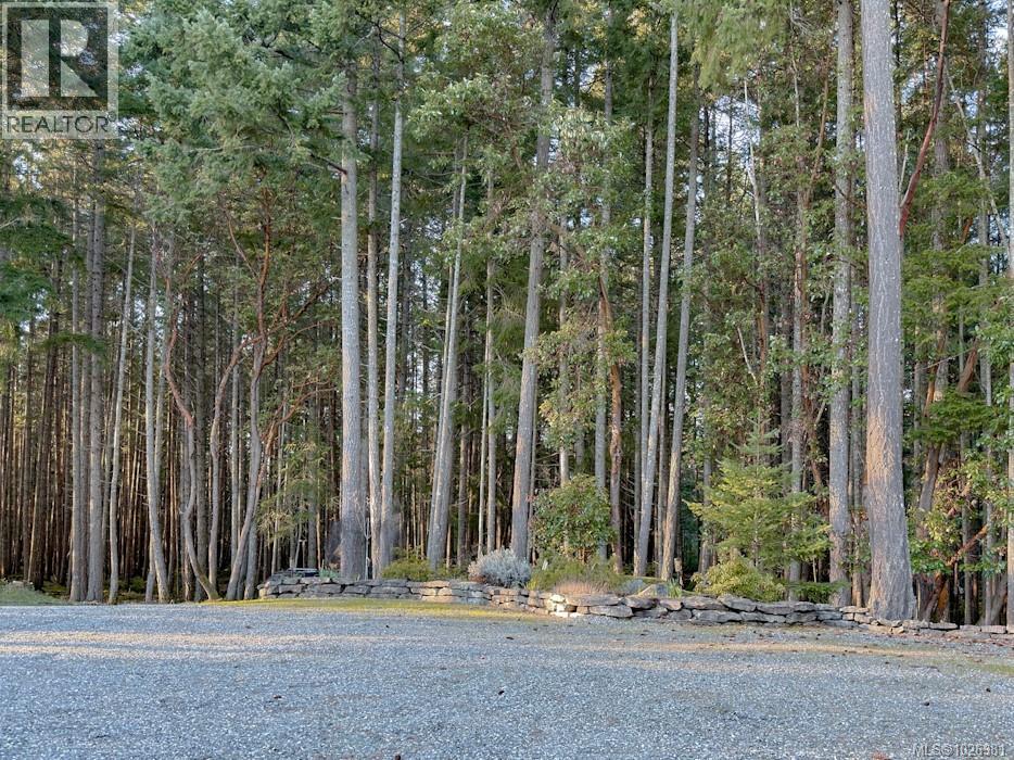 1115 Coats Dr, Gabriola Island, British Columbia  V0R 1X4 - Photo 51 - 1026981