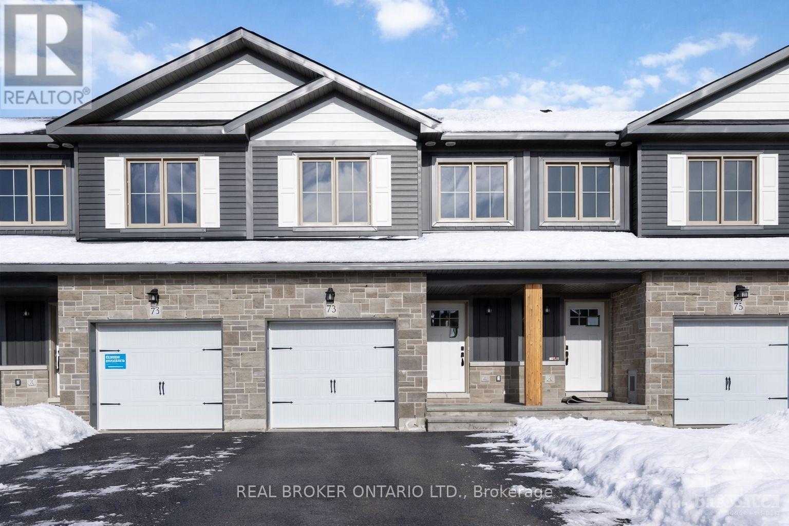 73 STAPLES BOULEVARD, Smiths Falls, Ontario