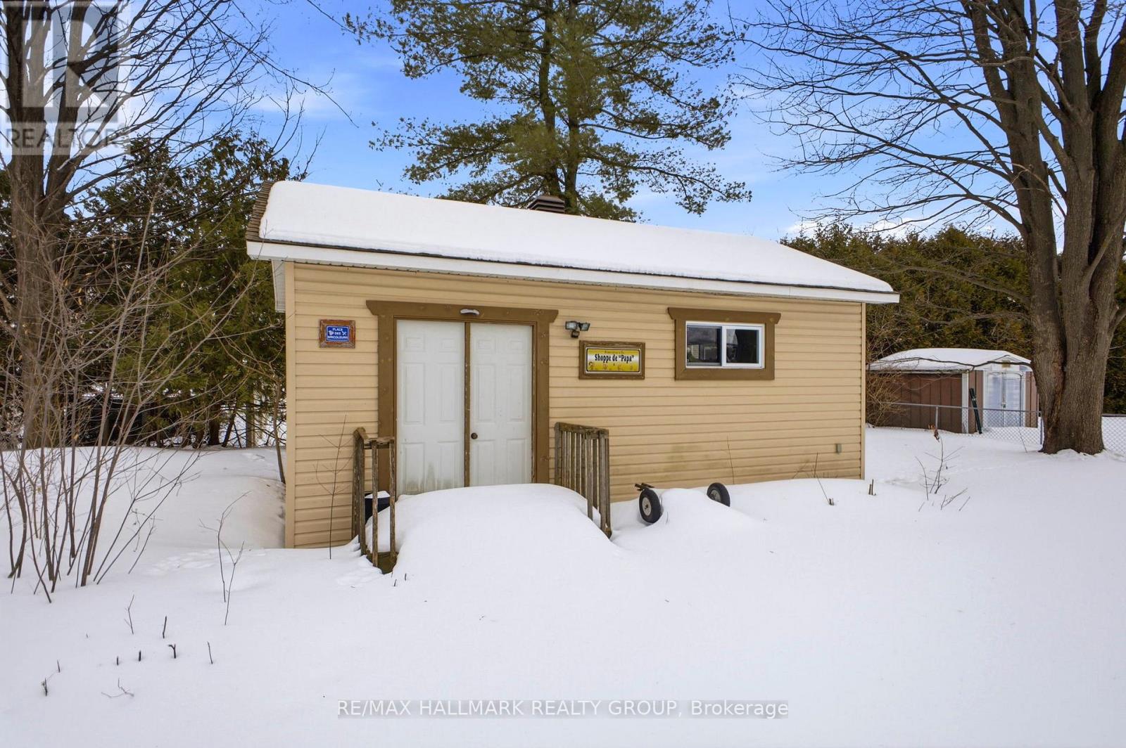 1572 Boyer Road, Ottawa, Ontario  K1C 1R1 - Photo 37 - X12846890