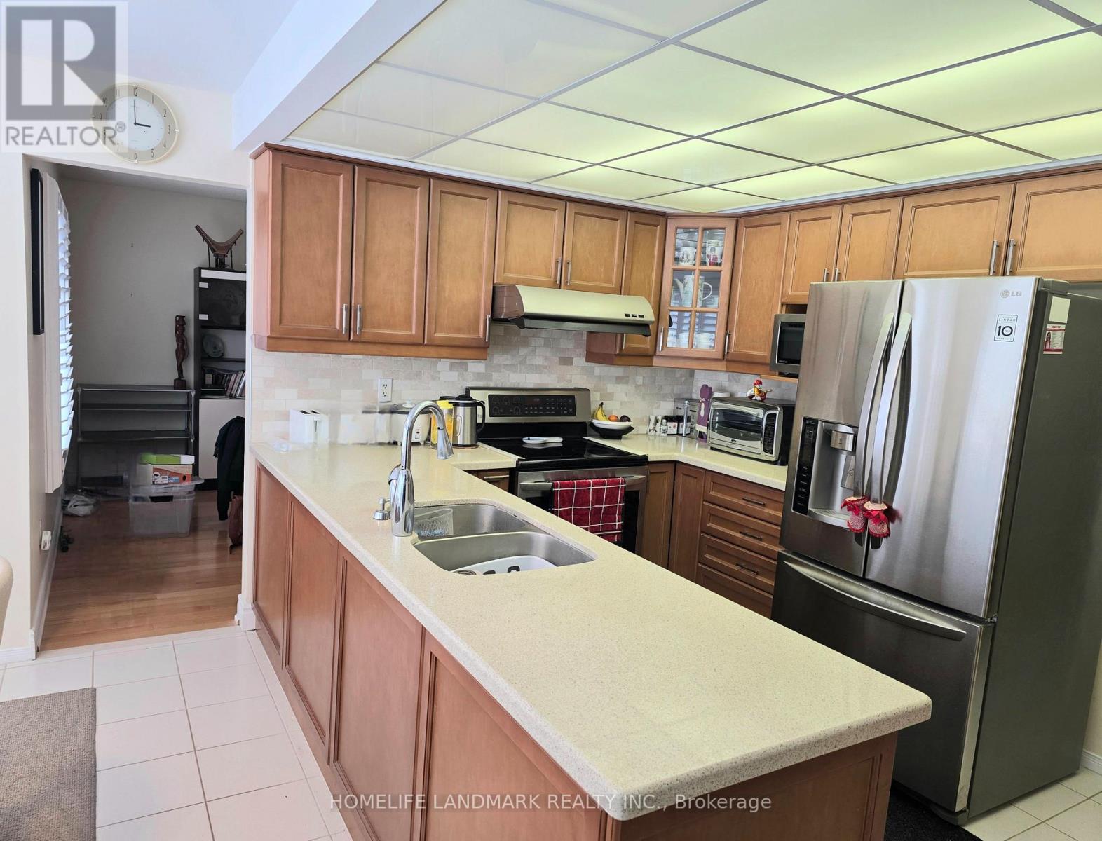 144 Canongate Trail, Toronto, Ontario  M1V 3G9 - Photo 7 - E12838762