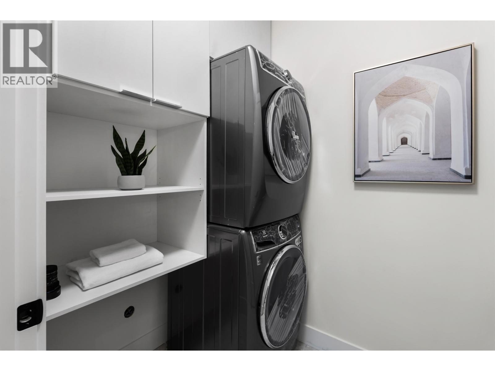 2 6070 Elgin Avenue, Burnaby, British Columbia  V5H 3S4 - Photo 23 - R3096376