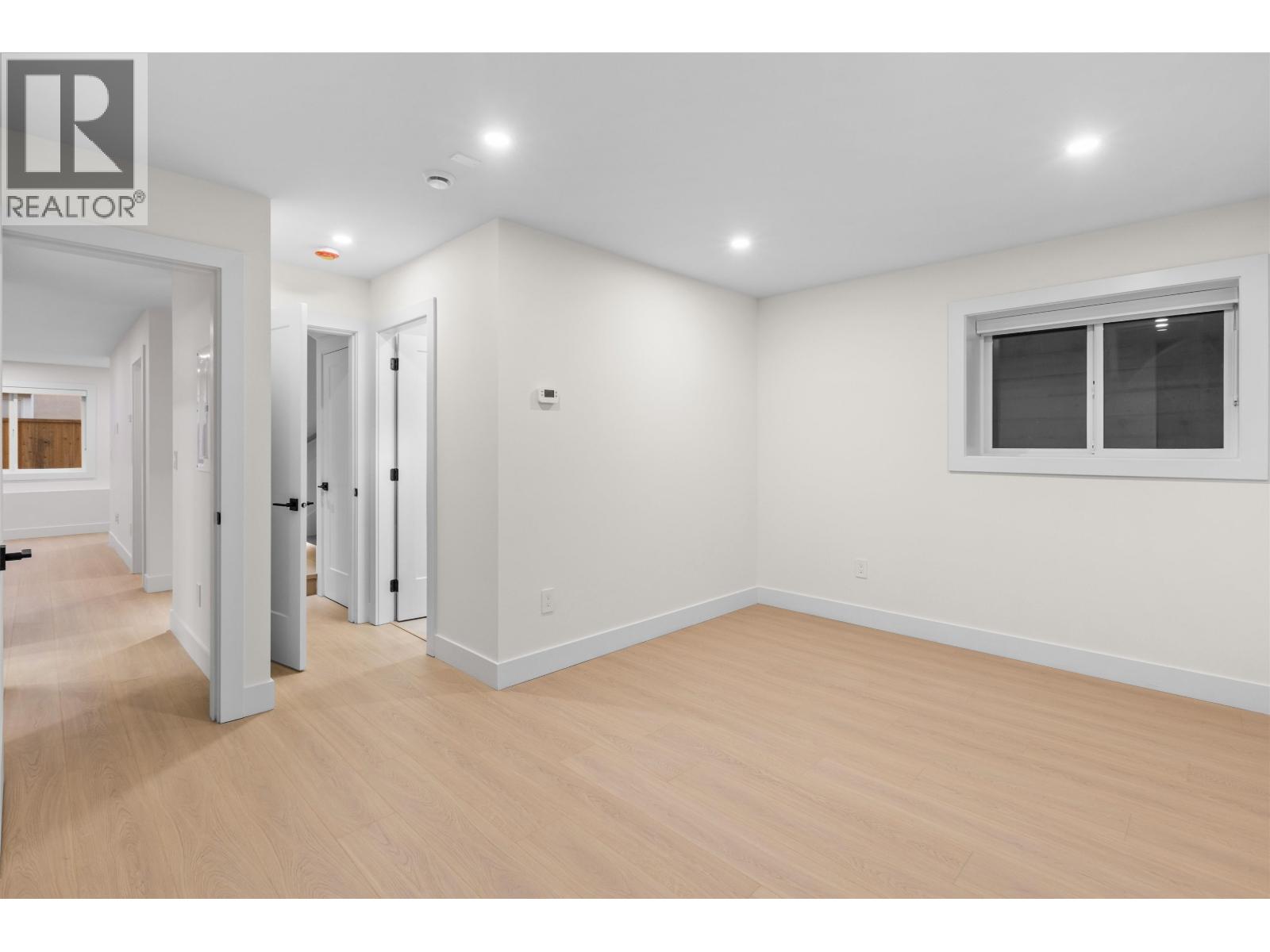 2 6070 Elgin Avenue, Burnaby, British Columbia  V5H 3S4 - Photo 25 - R3096376