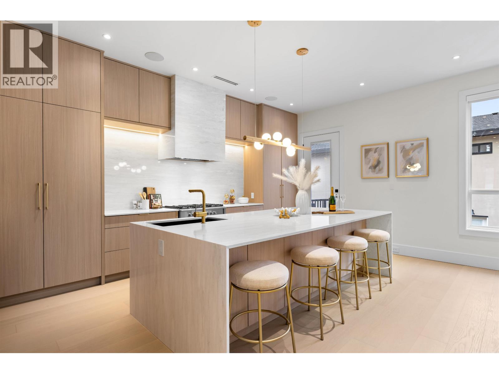 2 6070 Elgin Avenue, Burnaby, British Columbia  V5H 3S4 - Photo 8 - R3096376