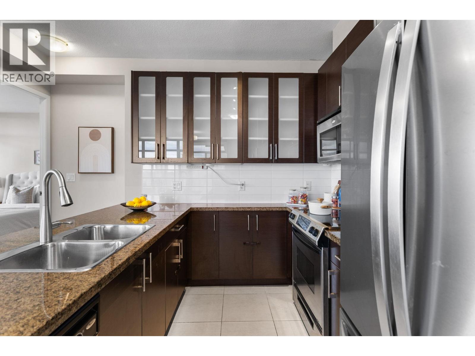 2203 4250 Dawson Street, Burnaby, British Columbia  V5C 4B1 - Photo 14 - R3096385