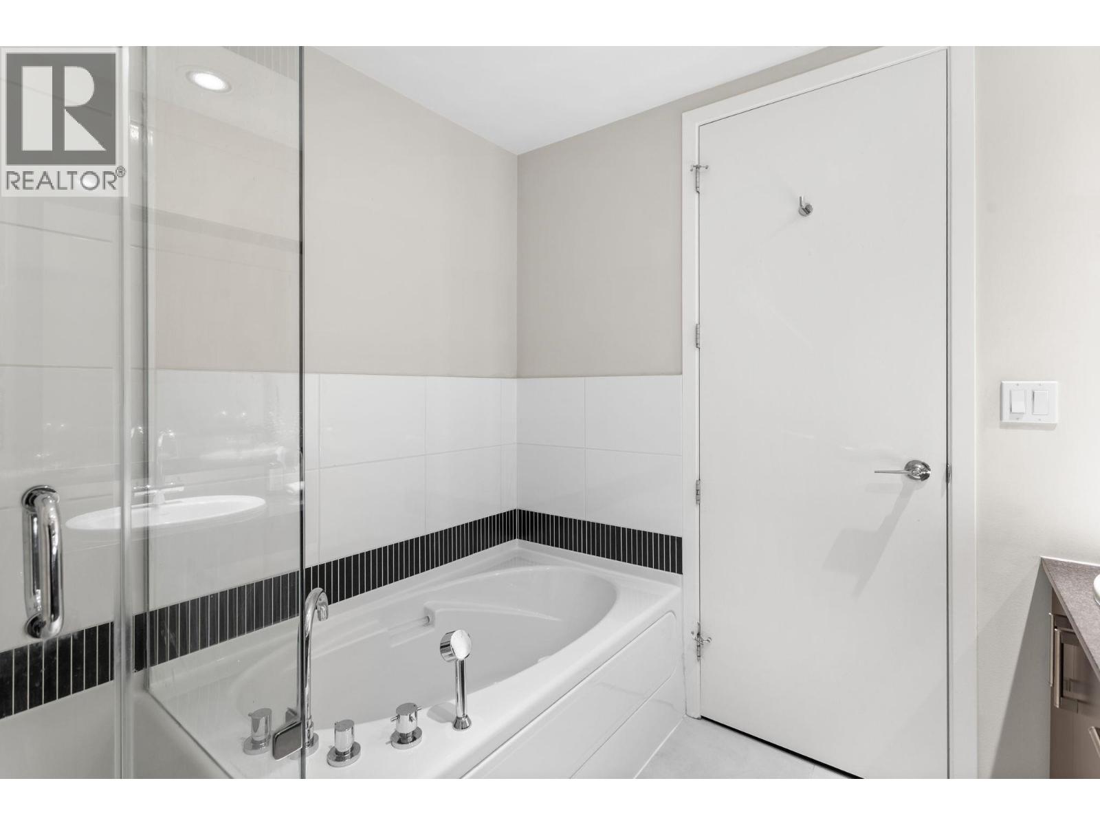 2203 4250 Dawson Street, Burnaby, British Columbia  V5C 4B1 - Photo 23 - R3096385