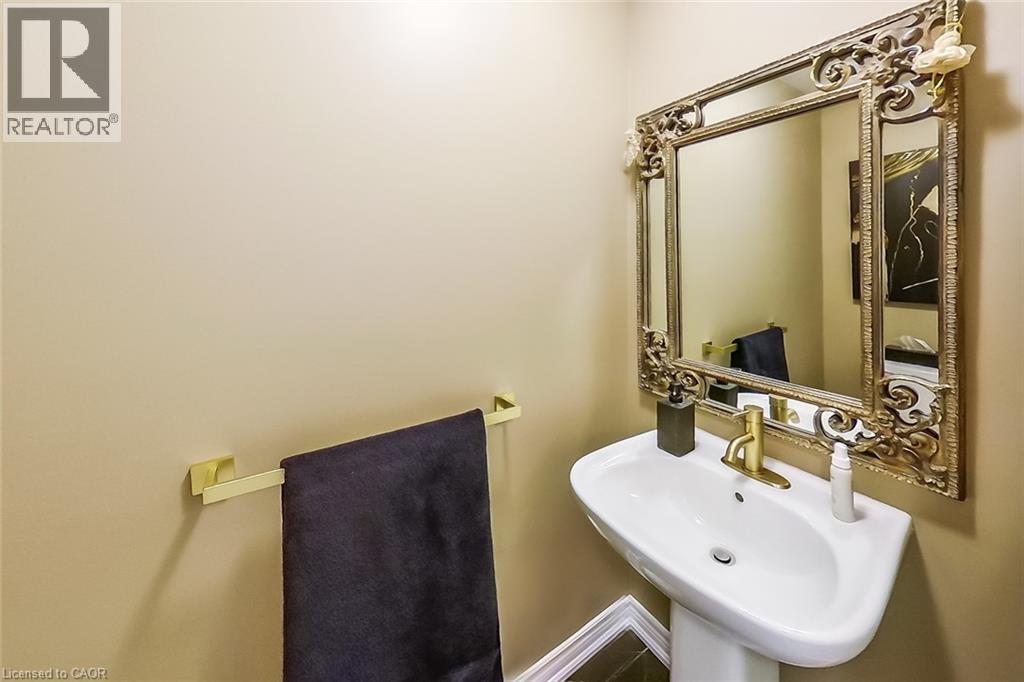 27 Rachel Drive Unit# 12, Stoney Creek, Ontario  L8E 0K6 - Photo 16 - 40809766