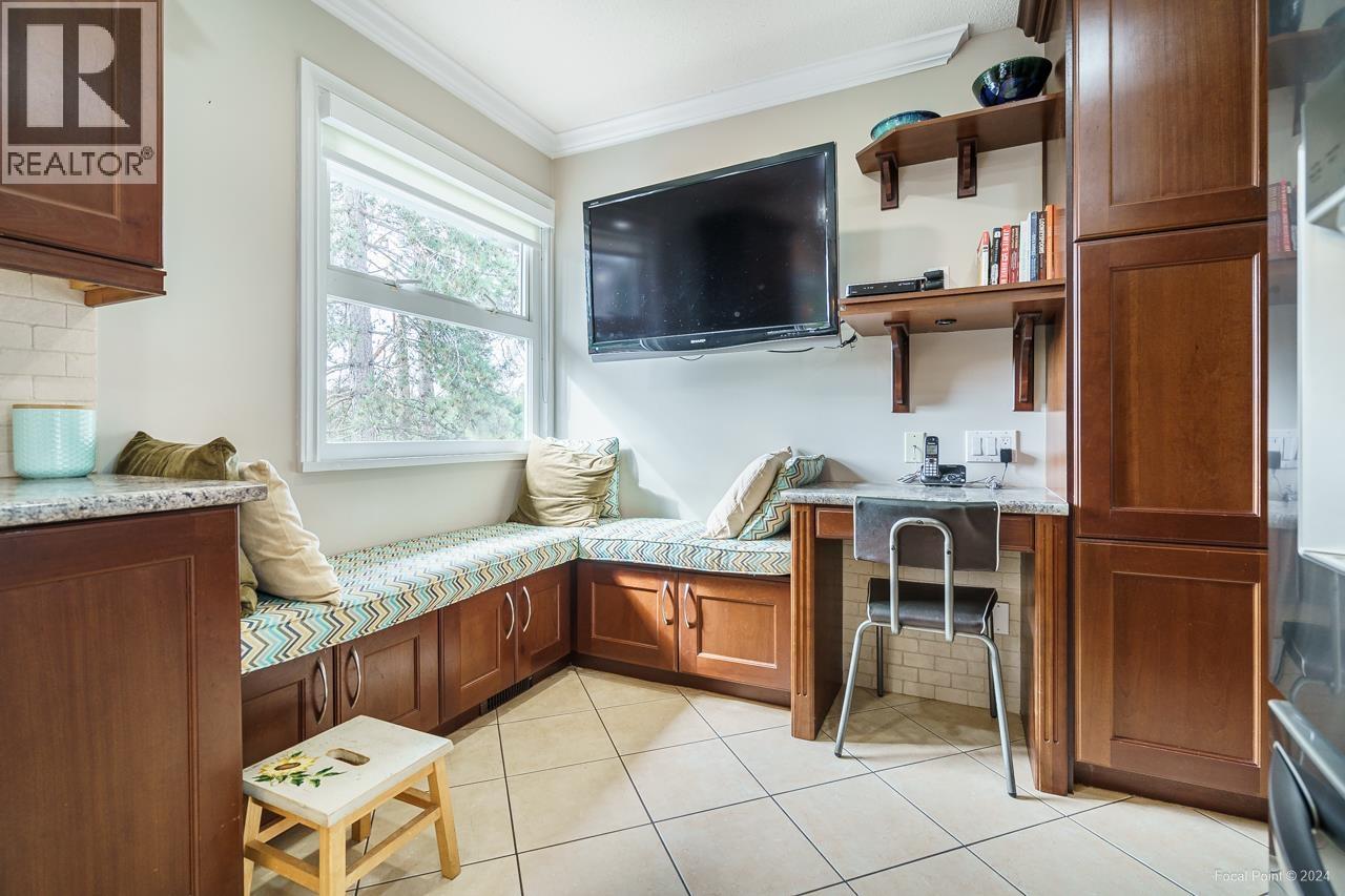 248 Harvard Drive, Port Moody, British Columbia  V3H 1S8 - Photo 10 - R3096396