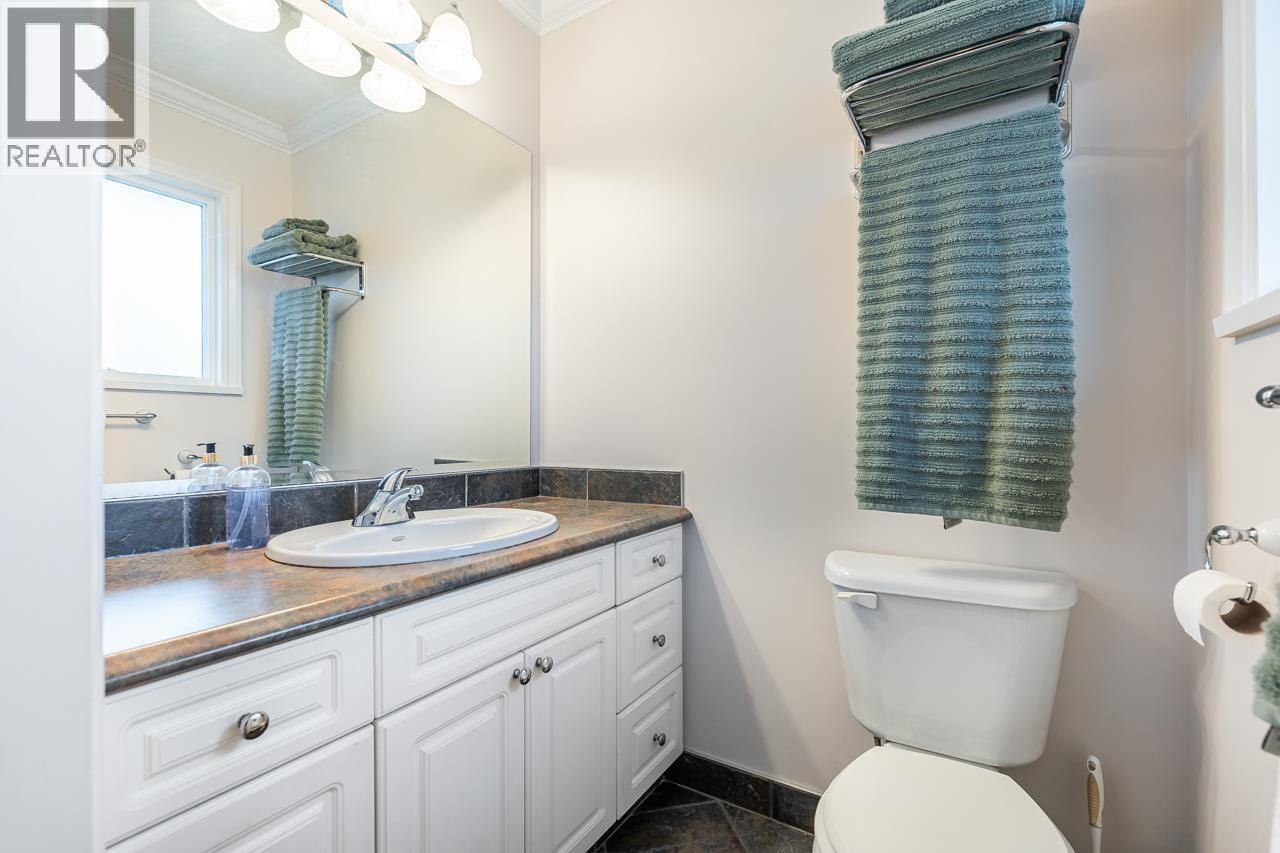 248 Harvard Drive, Port Moody, British Columbia  V3H 1S8 - Photo 14 - R3096396