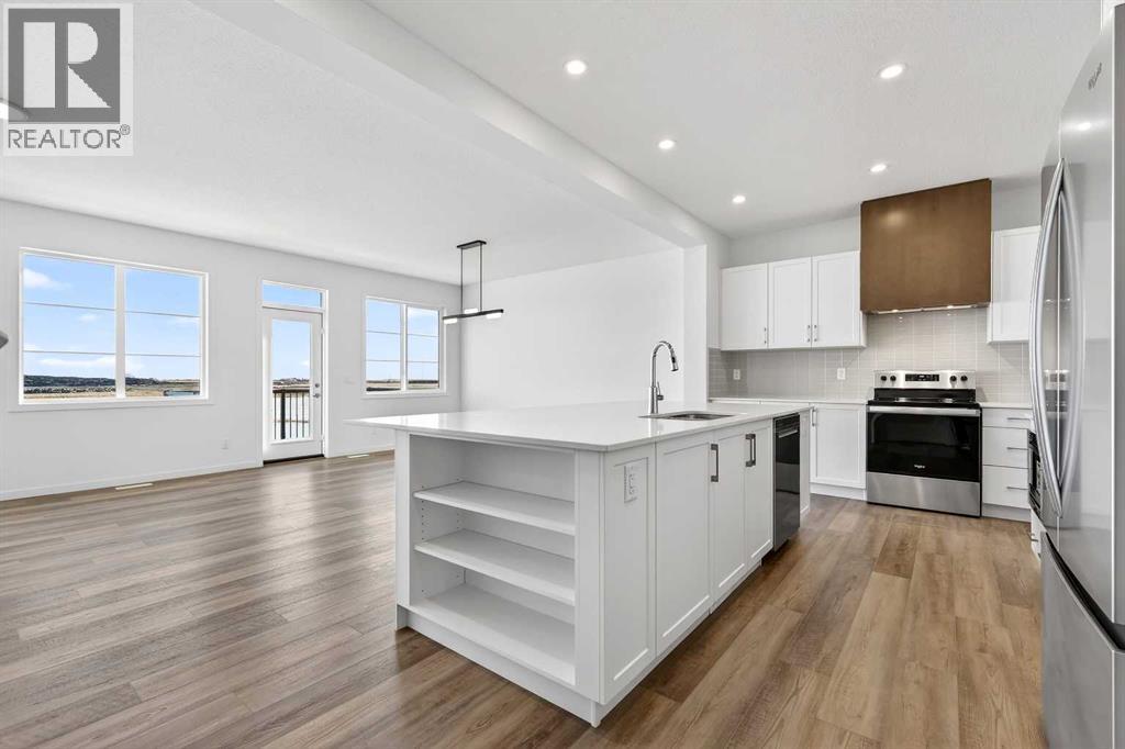 195 Corner Glen Crescent Ne, Calgary, Alberta  T3N 2L8 - Photo 7 - A2276081