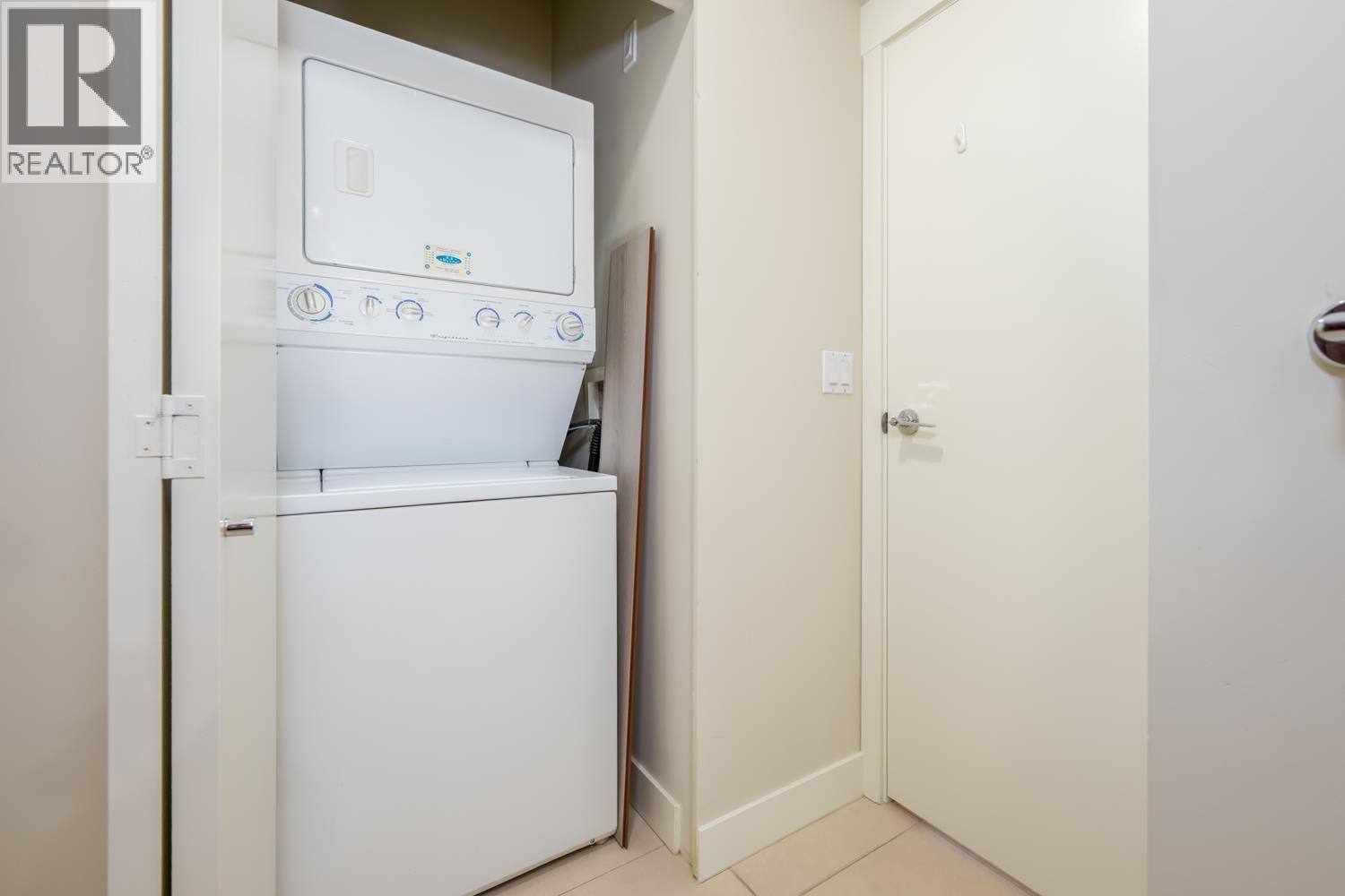 2808 7088 18th Avenue, Burnaby, British Columbia  V3N 0A2 - Photo 27 - R3096308