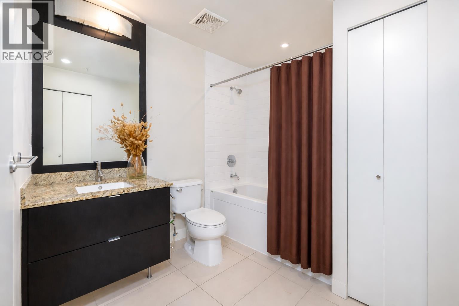 2808 7088 18th Avenue, Burnaby, British Columbia  V3N 0A2 - Photo 15 - R3096308