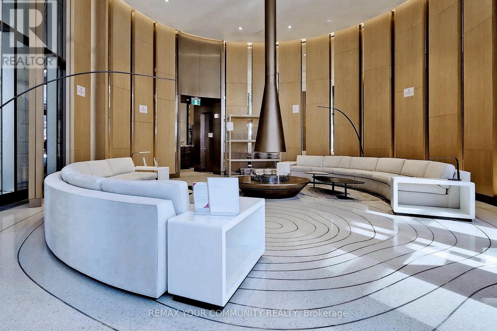 2604 - 11 Wellesley Street W, Toronto, Ontario  M4Y 1E8 - Photo 10 - C12846870