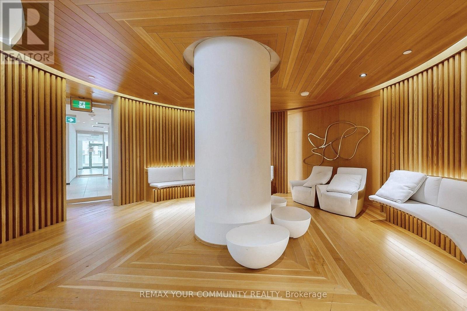 2604 - 11 Wellesley Street W, Toronto, Ontario  M4Y 1E8 - Photo 11 - C12846870