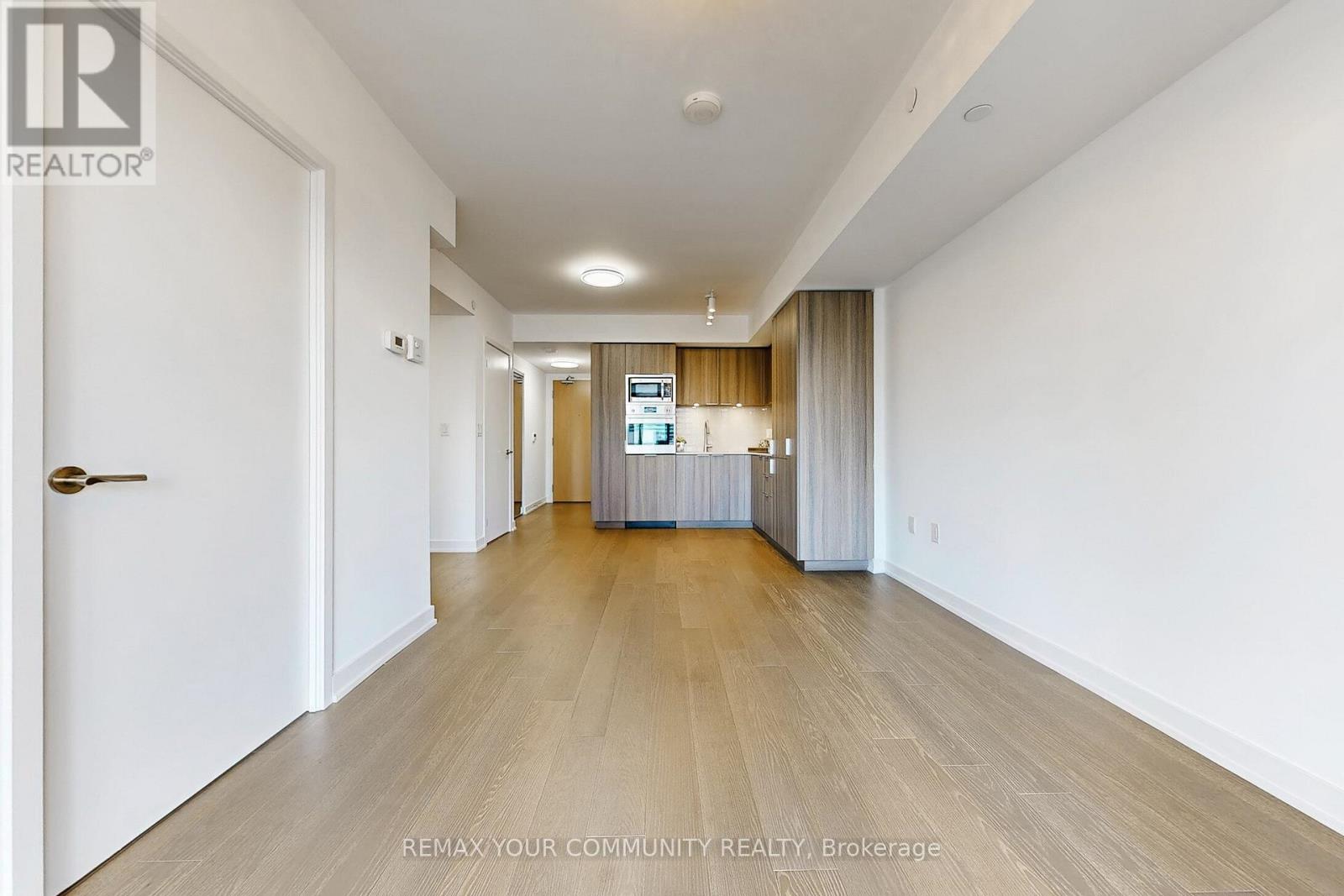 2604 - 11 Wellesley Street W, Toronto, Ontario  M4Y 1E8 - Photo 17 - C12846870