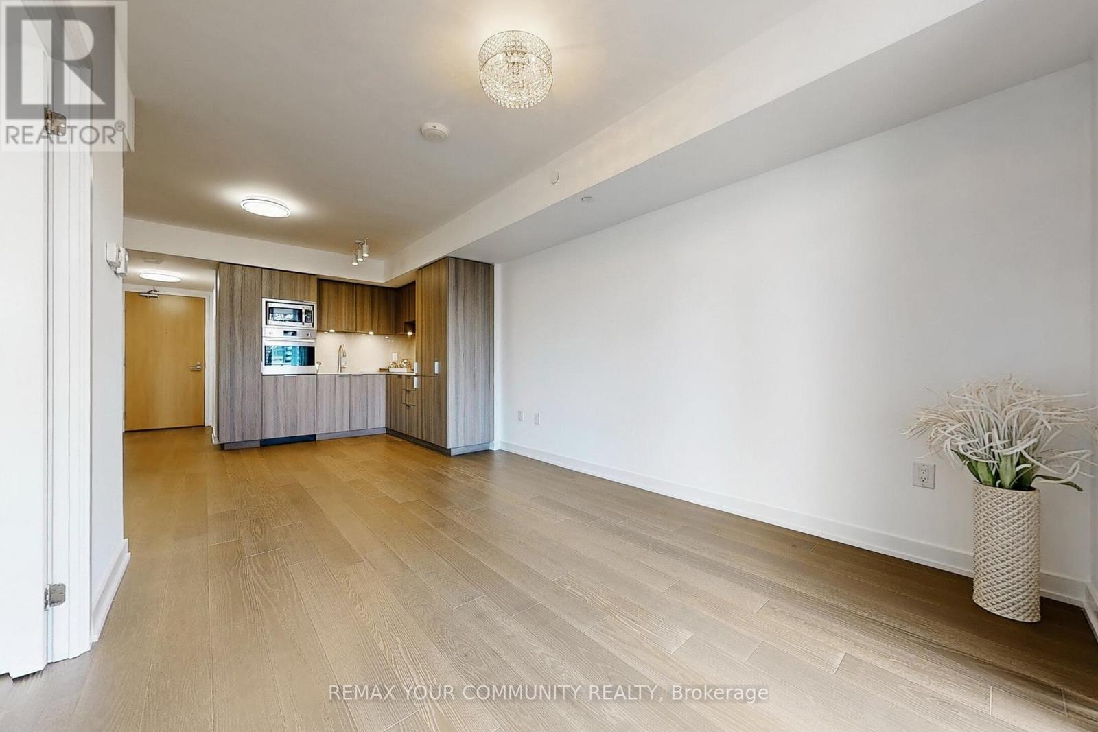 2604 - 11 Wellesley Street W, Toronto, Ontario  M4Y 1E8 - Photo 18 - C12846870