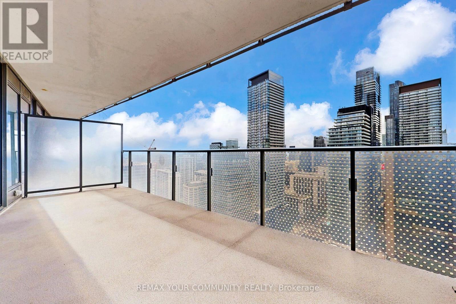 2604 - 11 Wellesley Street W, Toronto, Ontario  M4Y 1E8 - Photo 34 - C12846870