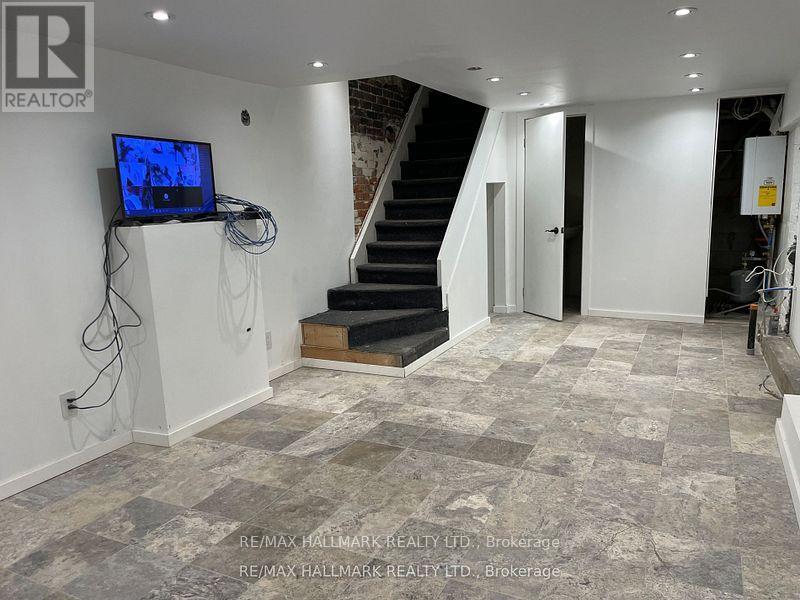 173 Queen Street E, Toronto, Ontario M5A 1S2 - Photo 12 - C12846882