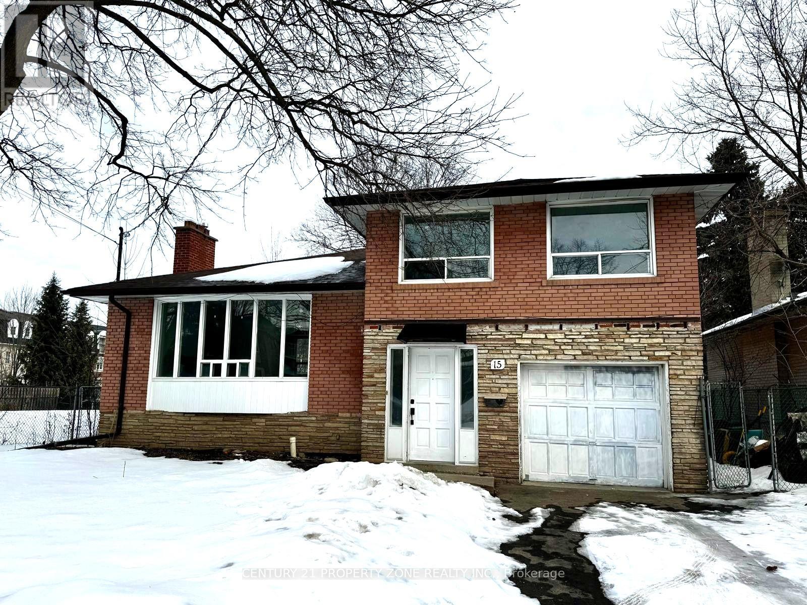 15 CARNEY ROAD, Toronto, Ontario
