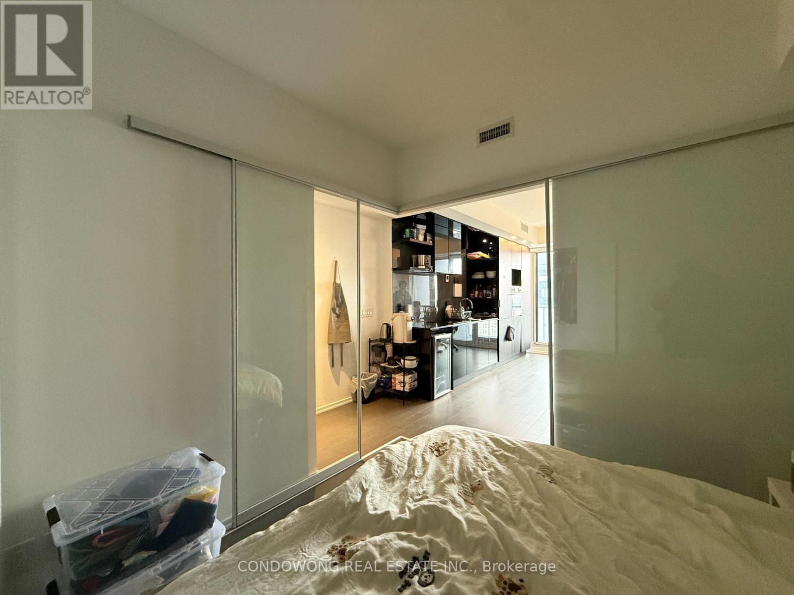 3014 - 70 Temperance Street, Toronto, Ontario  M5H 0B1 - Photo 6 - C12846894