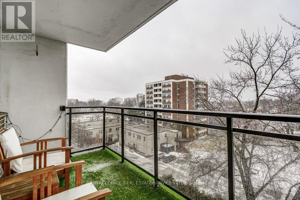 601 - 212 Kerr Street, Oakville, Ontario  L6K 3B1 - Photo 43 - W12802422