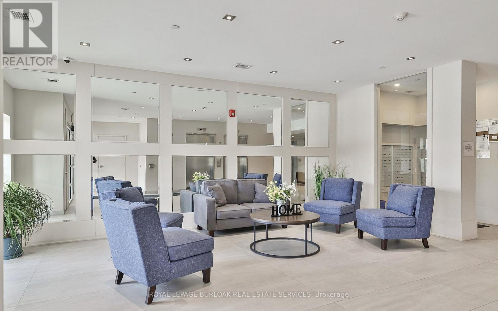 114 - 4040 Upper Middle Road, Burlington, Ontario  L7M 0H2 - Photo 4 - W12846810