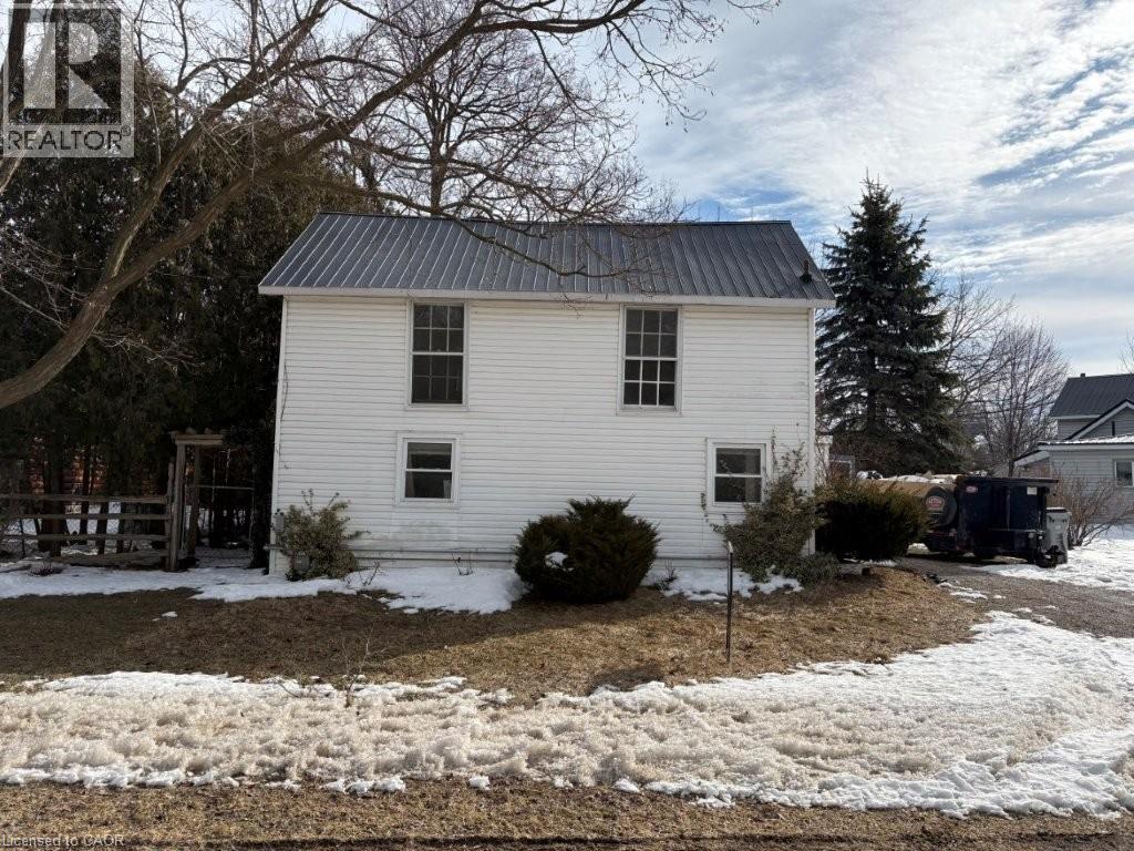 4 Elizabeth Street, Bayfield, Ontario  N0M 1G0 - Photo 2 - 40809443