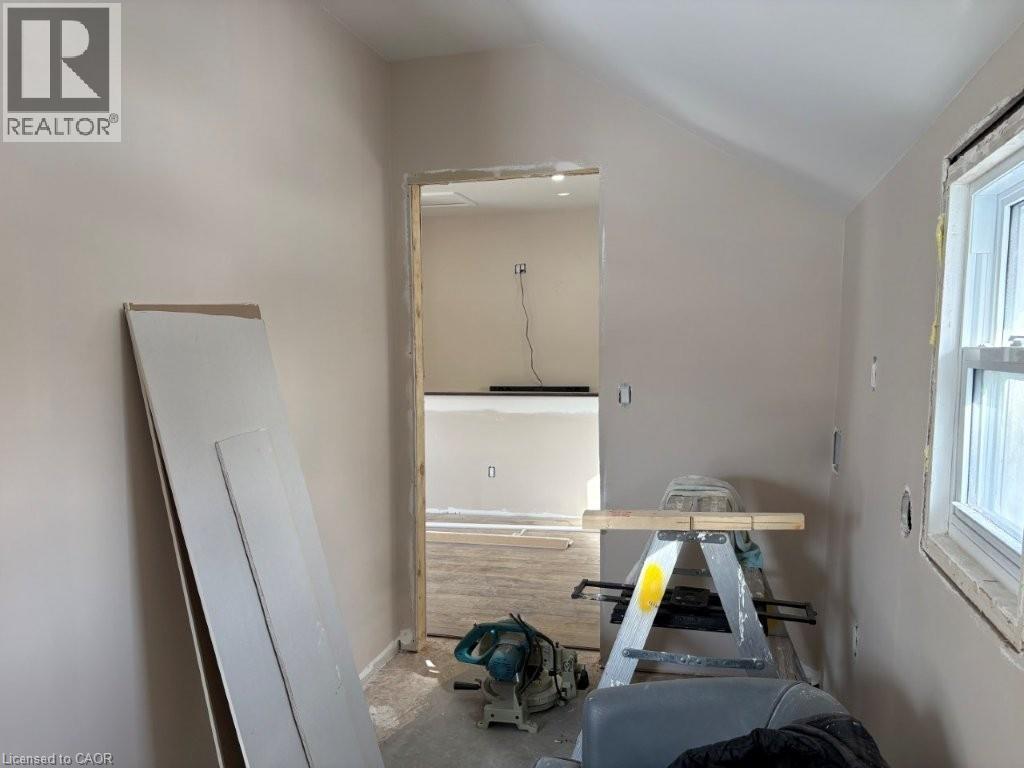 4 Elizabeth Street, Bayfield, Ontario  N0M 1G0 - Photo 23 - 40809443