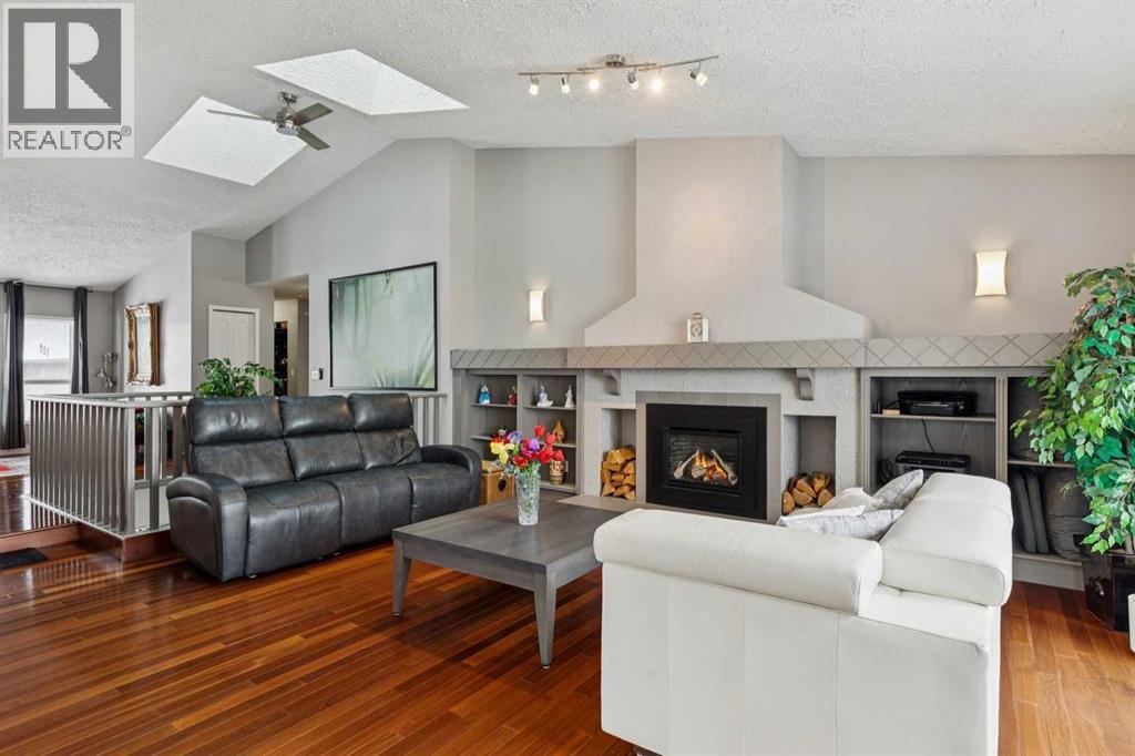 231 Scimitar Bay Nw, Calgary, Alberta  T3L 1L8 - Photo 8 - A2289733