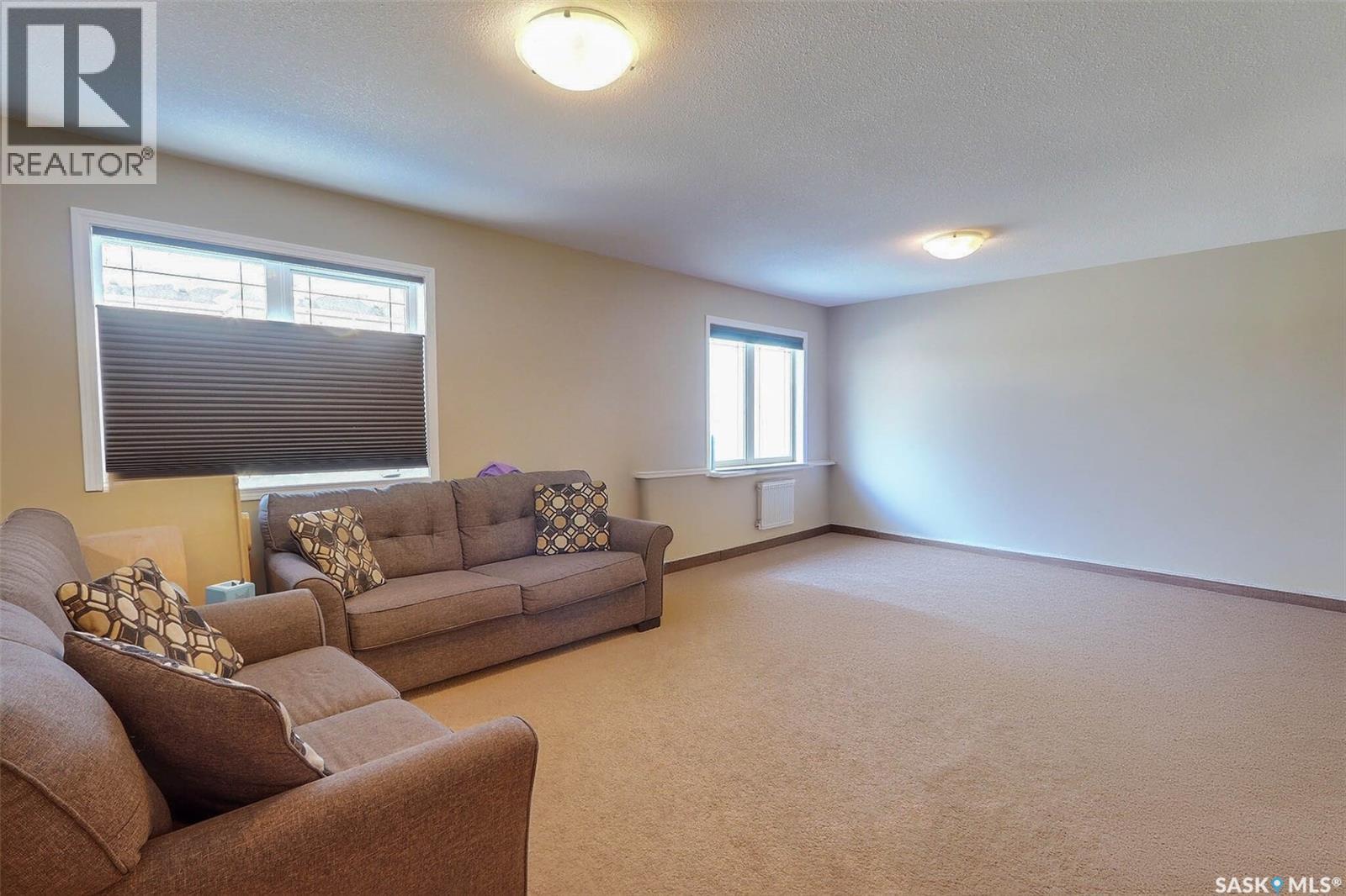 16 Guy Drive, Prince Albert, Saskatchewan  S6V 0A3 - Photo 9 - SK029311