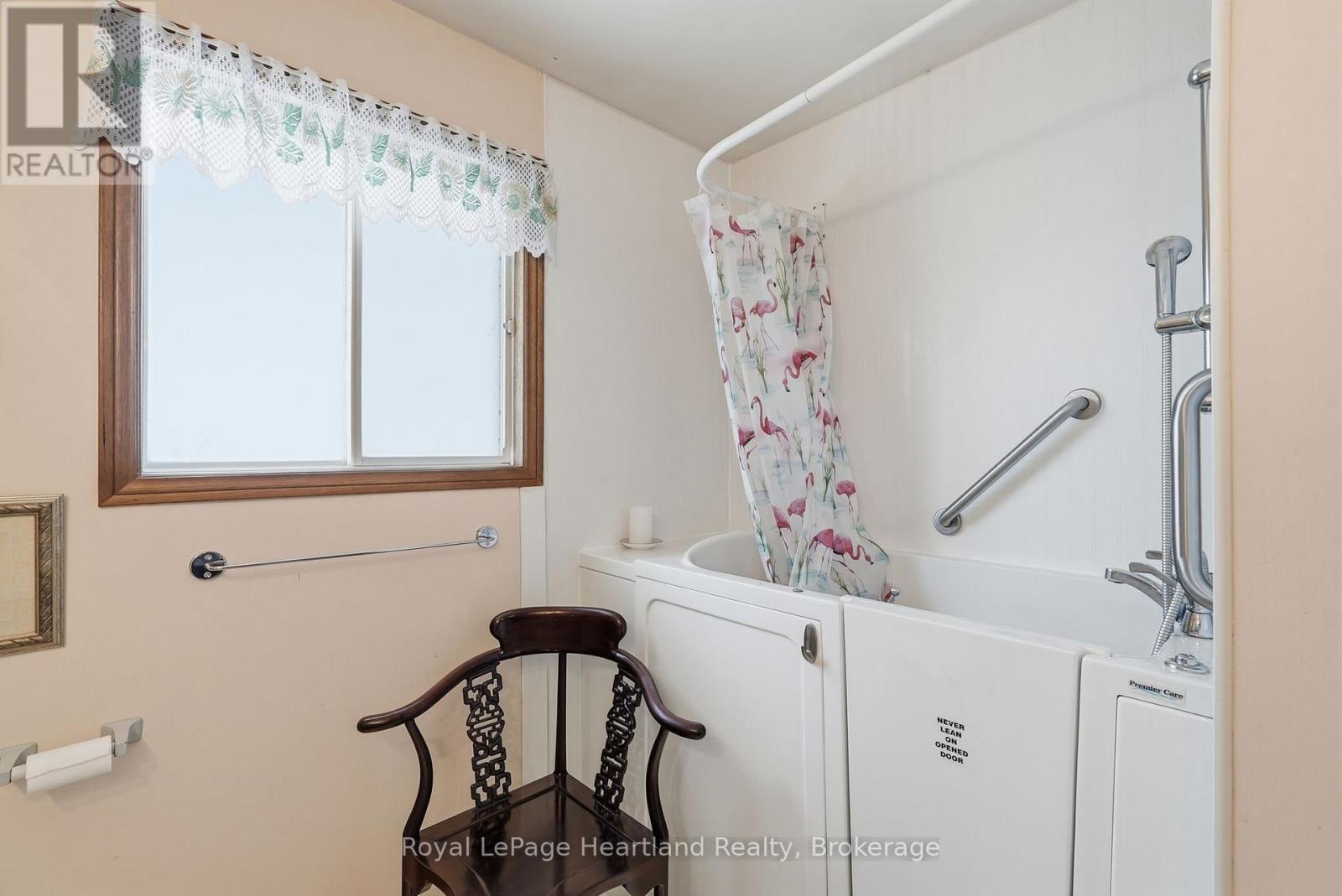 331 Sligo Road E, Wellington North, Ontario  N0G 2L2 - Photo 18 - X12846900