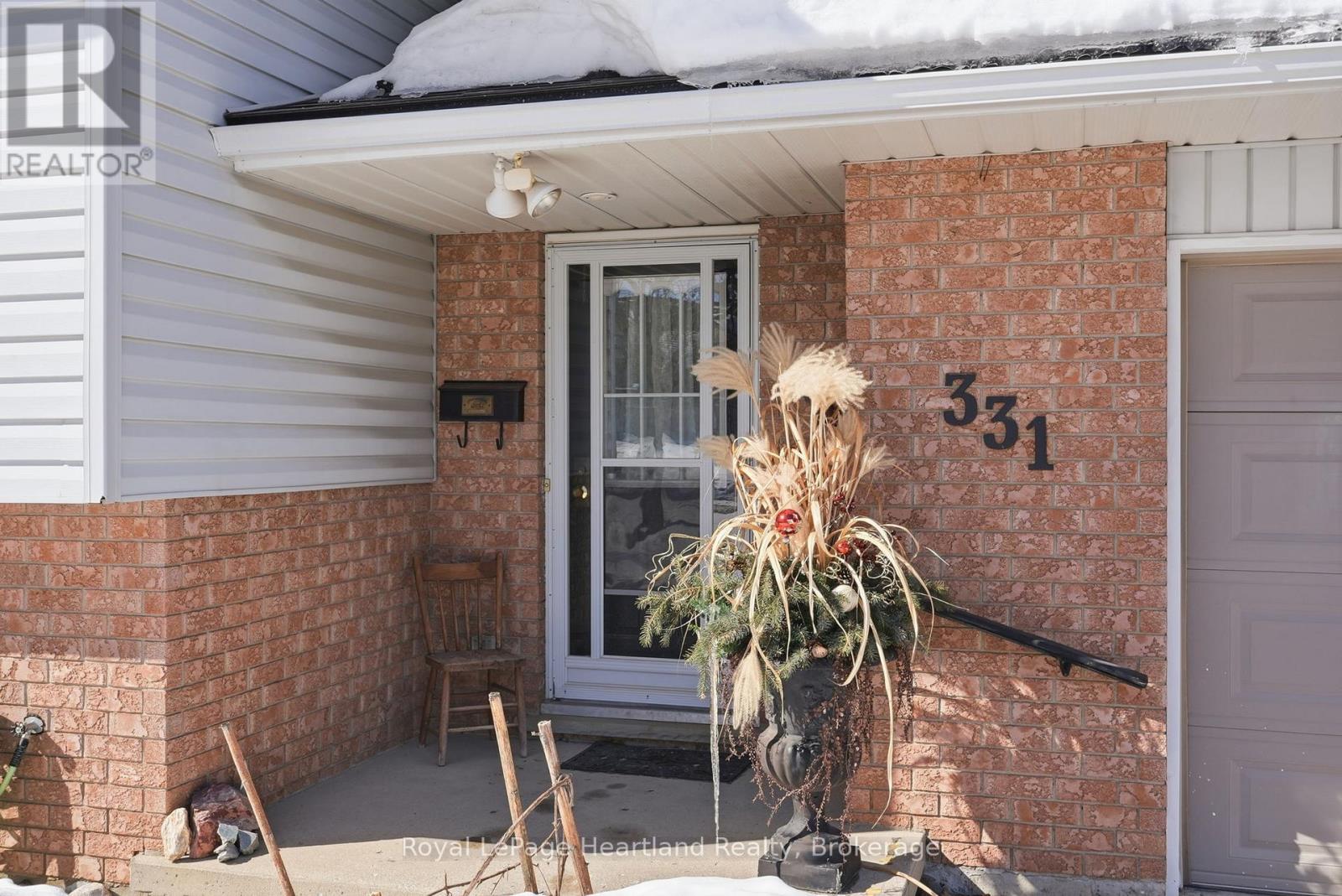 331 Sligo Road E, Wellington North, Ontario  N0G 2L2 - Photo 5 - X12846900