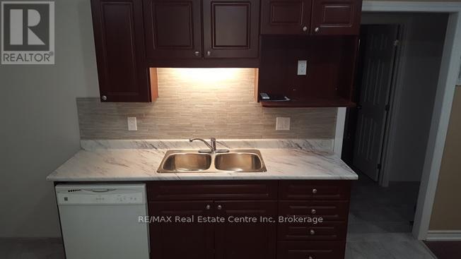 131 Sanderson Drive, Guelph, Ontario  N1H 7K1 - Photo 24 - X12846902